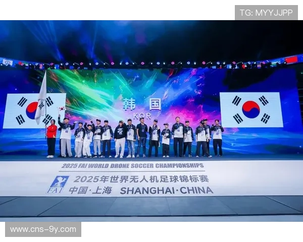 中国香港、澳门、台北队齐聚上海,参加无人机足球世锦赛 中国香港、澳门、台北队齐聚上海,参加无人机足球世锦赛